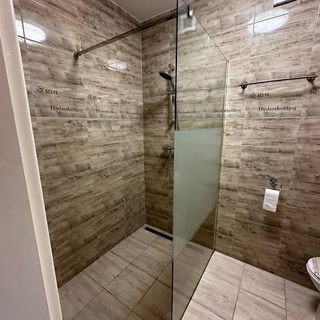 Apartman Stanicna * كَشّا